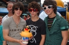 Jonas Brothers : jonas_brothers_1216604048.jpg