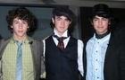 Jonas Brothers : jonas_brothers_1216617361.jpg