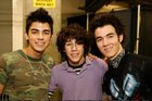 Jonas Brothers : jonas_brothers_1217360232.jpg