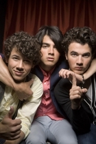 Jonas Brothers : jonas_brothers_1217867416.jpg