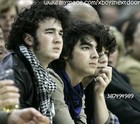 Jonas Brothers : jonas_brothers_1218742965.jpg