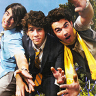 Jonas Brothers : jonas_brothers_1220606693.jpg