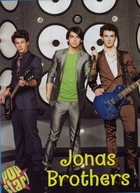Jonas Brothers : jonas_brothers_1260657239.jpg
