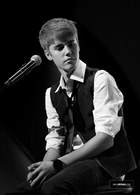Justin Bieber : justin-bieber-1316357538.jpg