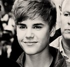 Justin Bieber : justin-bieber-1317851708.jpg