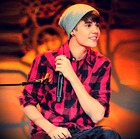 Justin Bieber : justin-bieber-1324837345.jpg