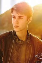 Justin Bieber : justin-bieber-1338917527.jpg