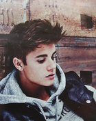 Justin Bieber : justin-bieber-1345144473.jpg
