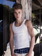 Justin Bieber : justin-bieber-1346075616.jpg