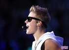 Justin Bieber : justin-bieber-1350232559.jpg