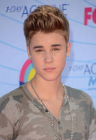 Justin Bieber : justin-bieber-1351127220.jpg