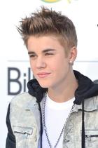 Justin Bieber : justin-bieber-1356640745.jpg