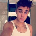 Justin Bieber : justin-bieber-1365995860.jpg