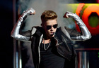 Justin Bieber : justin-bieber-1369063512.jpg