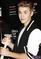Justin Bieber : justin-bieber-1372196303.jpg