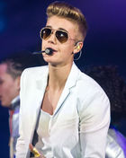 Justin Bieber : justin-bieber-1372196422.jpg