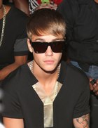 Justin Bieber : justin-bieber-1379804122.jpg