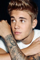 Justin Bieber : justin-bieber-1423265137.jpg