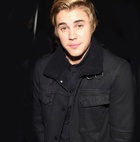 Justin Bieber : justin-bieber-1425699901.jpg