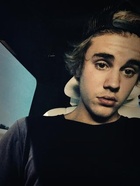 Justin Bieber : justin-bieber-1430342101.jpg