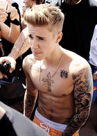 Justin Bieber : justin-bieber-1433760121.jpg
