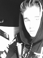 Justin Bieber : justin-bieber-1434844201.jpg