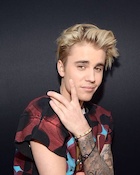 Justin Bieber : justin-bieber-1448628481.jpg
