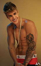 Justin Bieber : justin-bieber-1449949478.jpg