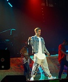 Justin Bieber : justin-bieber-1474079041.jpg