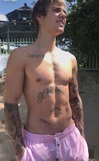 Justin Bieber : justin-bieber-1482952321.jpg