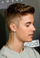 Justin Bieber : justin-bieber-1598116773.jpg