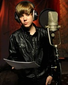 Justin Bieber : justin-bieber-1600726705.jpg