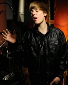 Justin Bieber : justin-bieber-1600726716.jpg