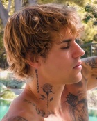 Justin Bieber : justin-bieber-1604428420.jpg