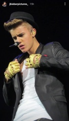 Justin Bieber : justin-bieber-1621452172.jpg