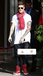Justin Bieber : justin-bieber-1628122590.jpg