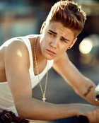 Justin Bieber : justin-bieber-1642913323.jpg