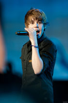 Justin Bieber : justinbieber_1266714486.jpg