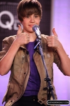 Justin Bieber : justinbieber_1270250757.jpg