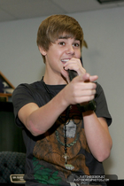 Justin Bieber : justinbieber_1289674724.jpg