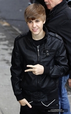 Justin Bieber : justinbieber_1296530534.jpg