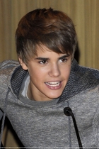 Justin Bieber : justinbieber_1297191389.jpg