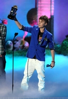 Justin Bieber : justinbieber_1307541812.jpg