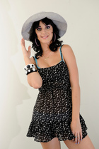 Katy Perry : katy-perry-1323661411.jpg