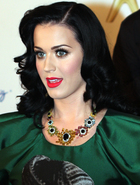 Katy Perry : katy-perry-1373315748.jpg
