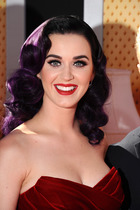 Katy Perry : katy-perry-1378056319.jpg