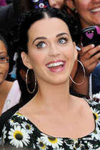 Katy Perry : katy-perry-1378606060.jpg