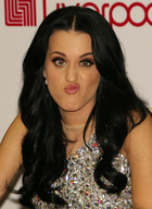 Katy Perry : katy-perry-1385099650.jpg