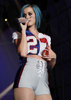 Katy Perry : katy-perry-1403973079.jpg