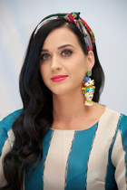 Katy Perry : katy-perry-1404756127.jpg